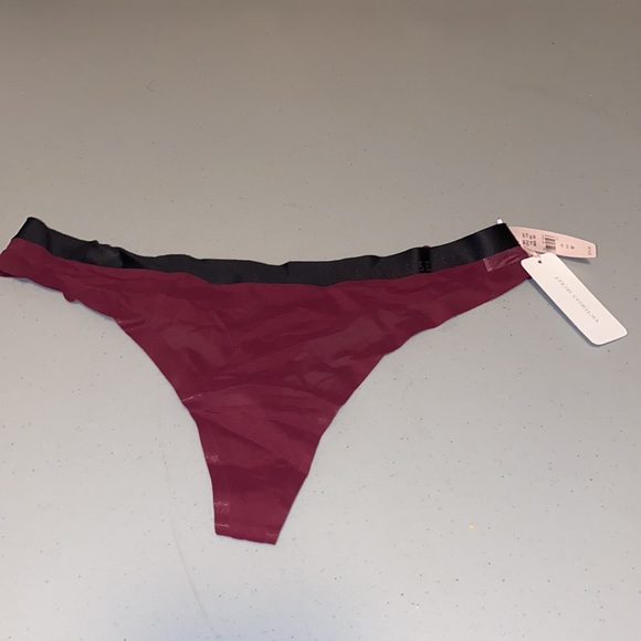 Victoria Secret - Picture 5 of 7